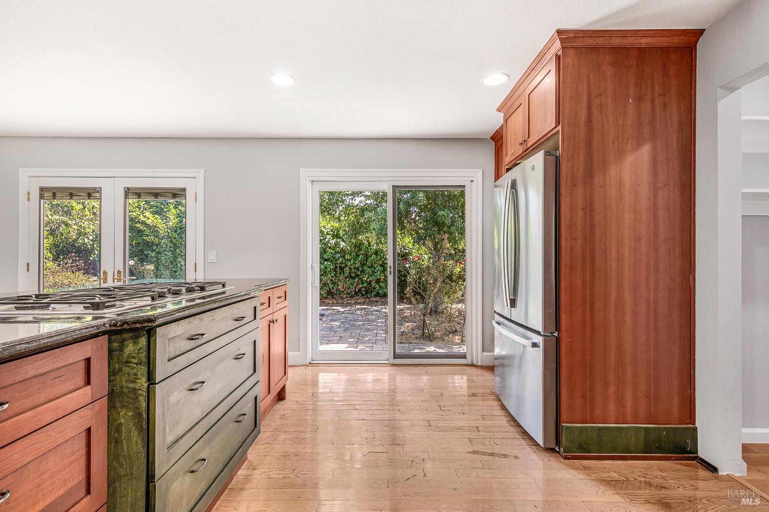 351 Mockingbird Circle