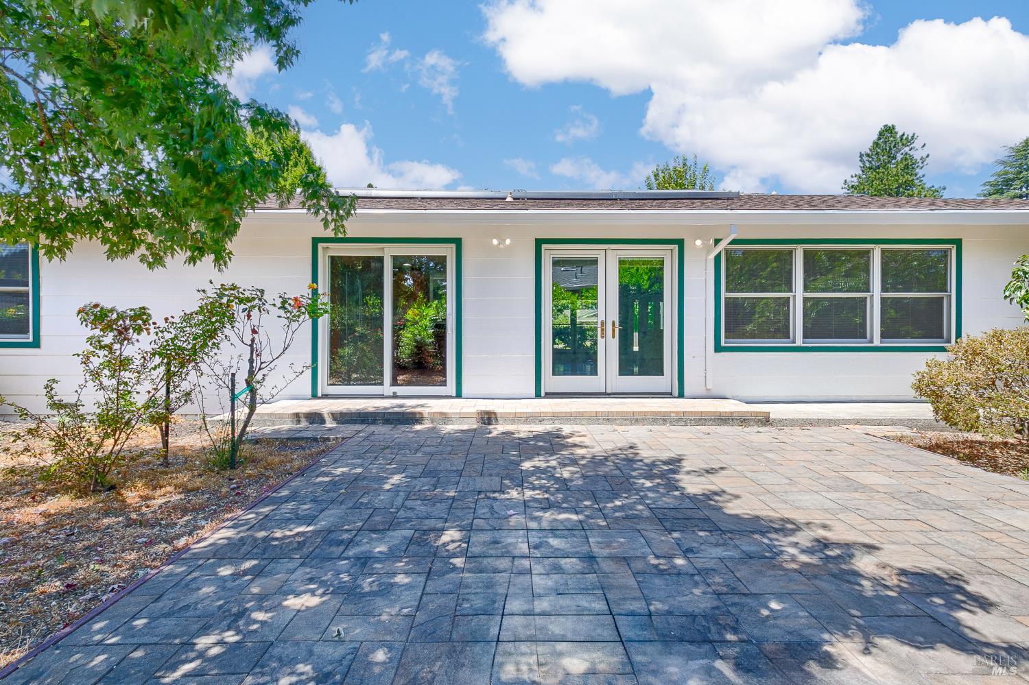 351 Mockingbird Circle