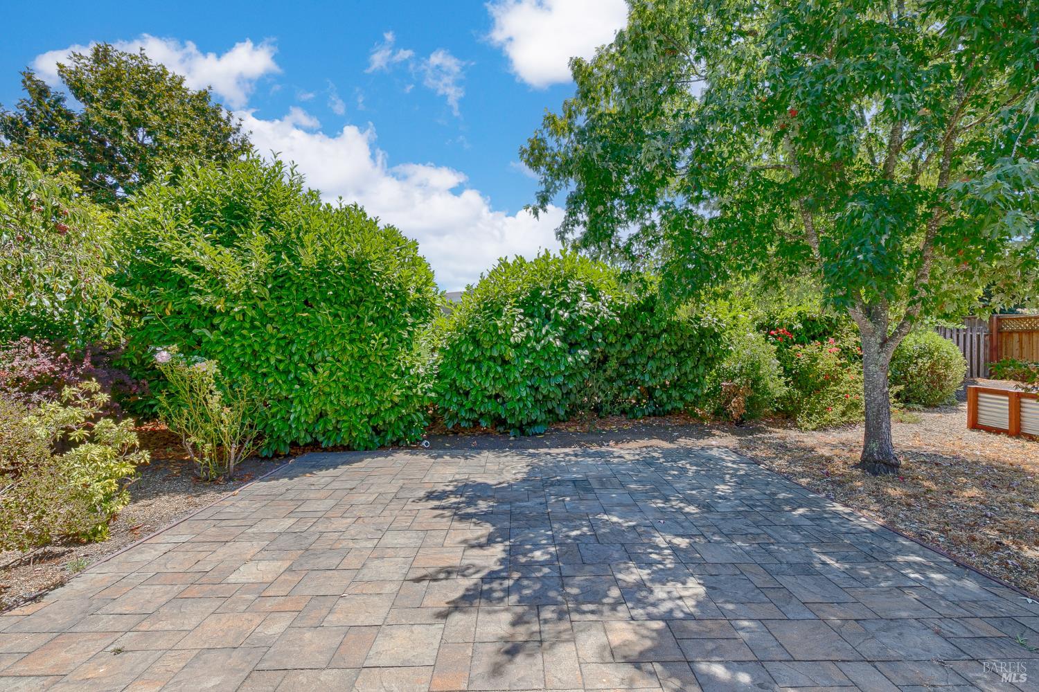 351 Mockingbird Circle