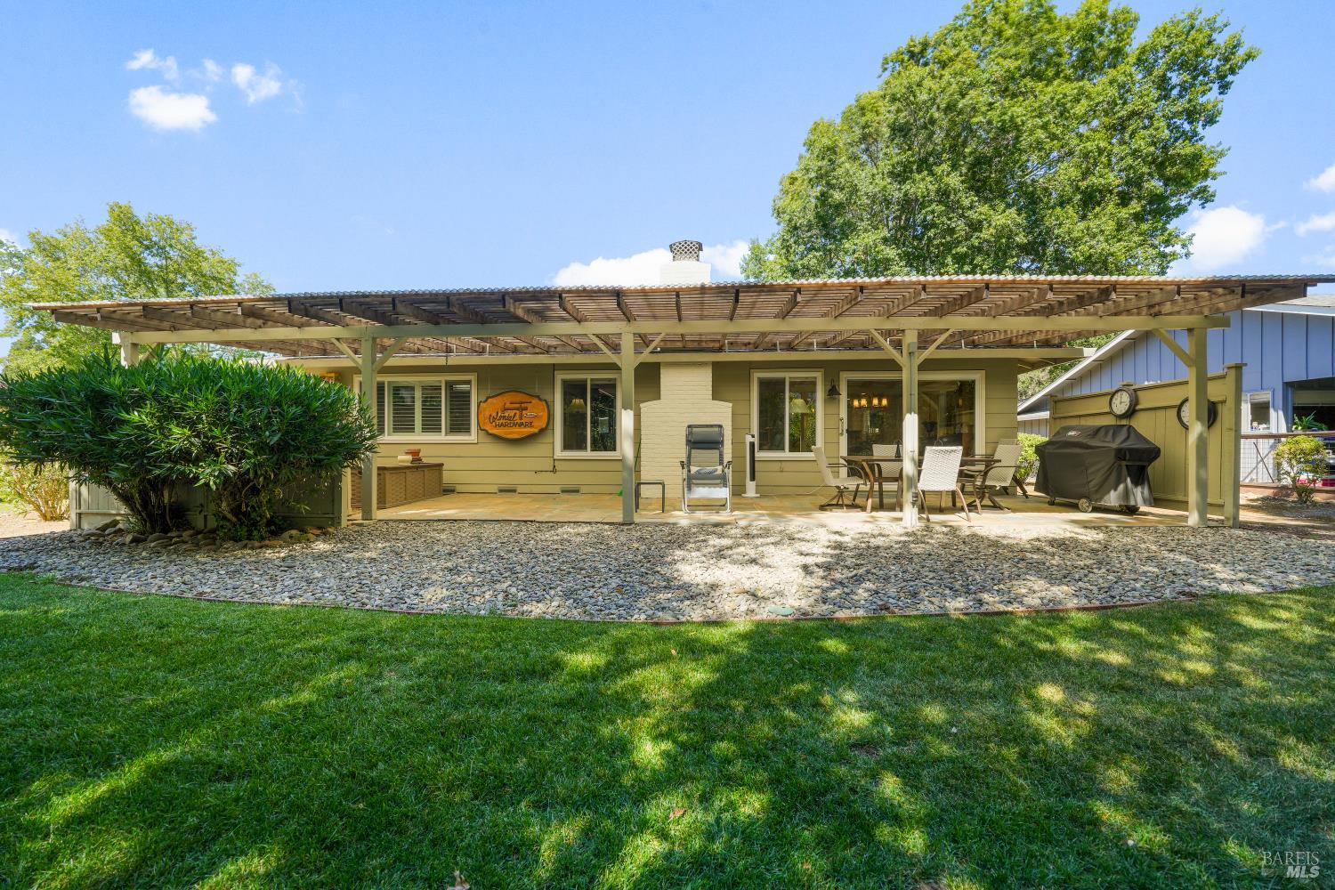 6493 Meadowridge Court
