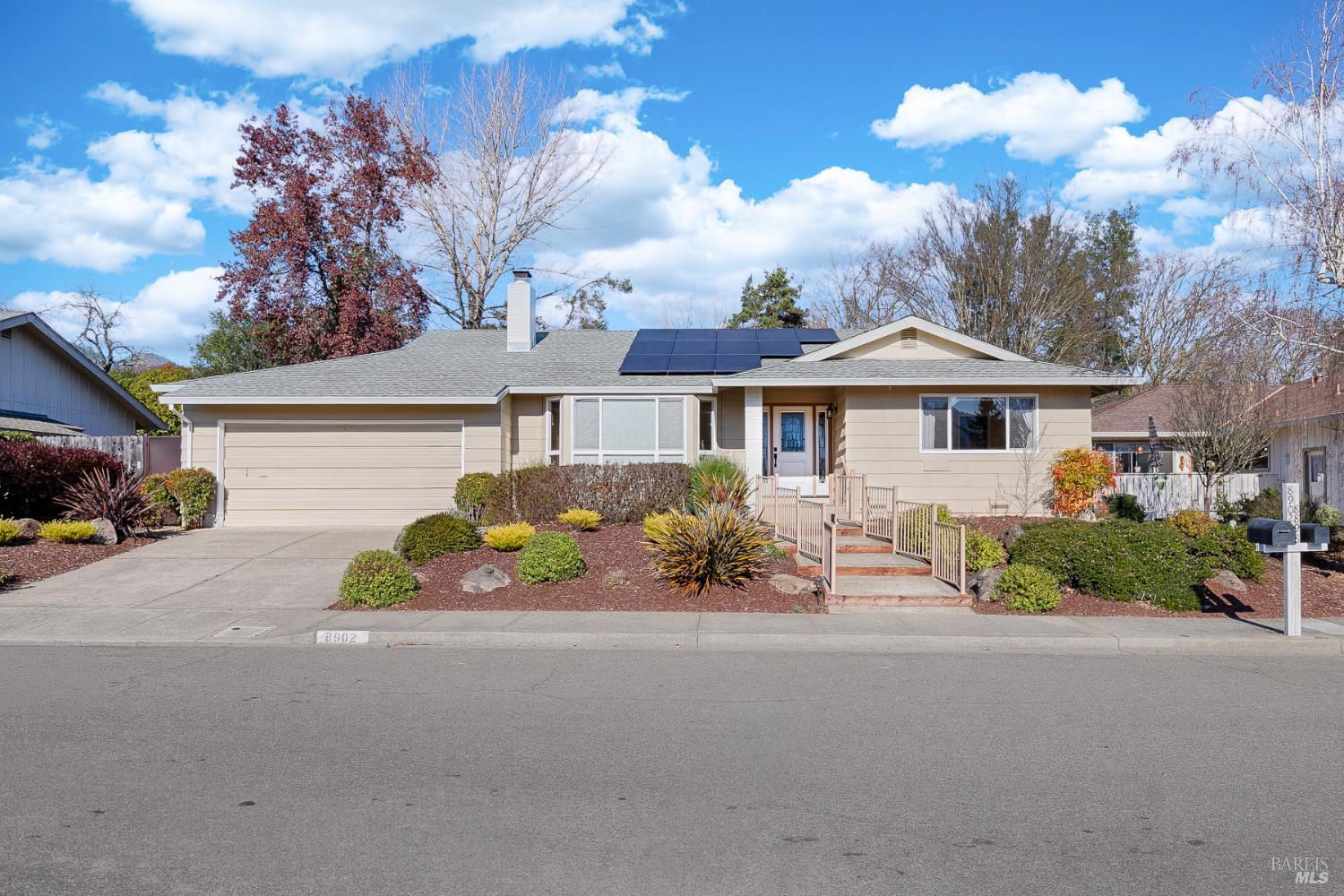 8902 Oak Trail Drive