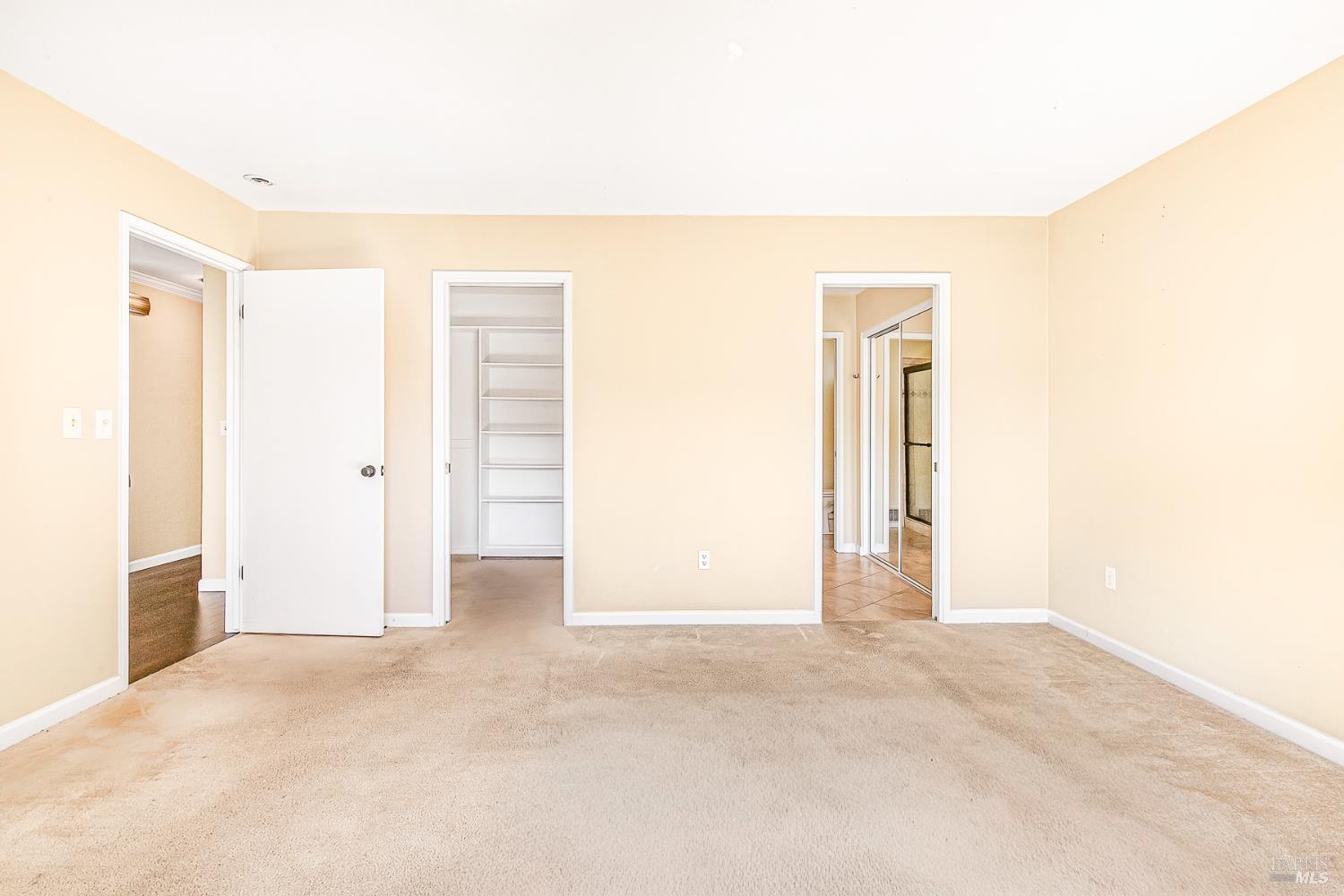 8902 Oak Trail Drive