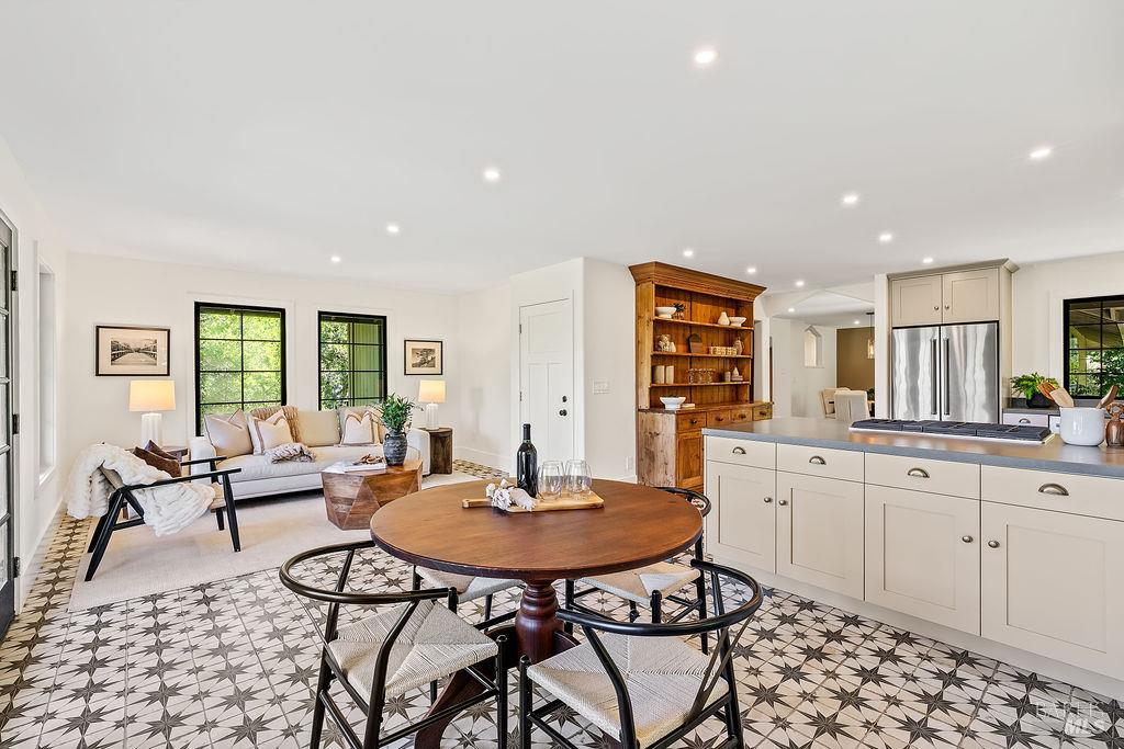 549 Catherine Court IN WILD OAK