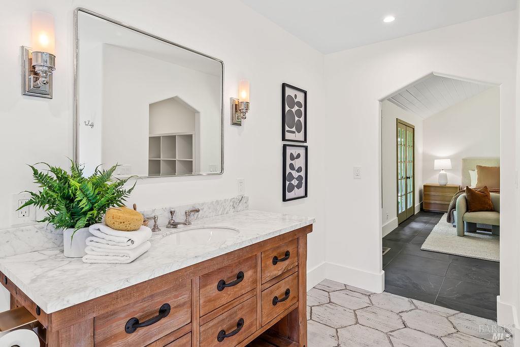 549 Catherine Court IN WILD OAK