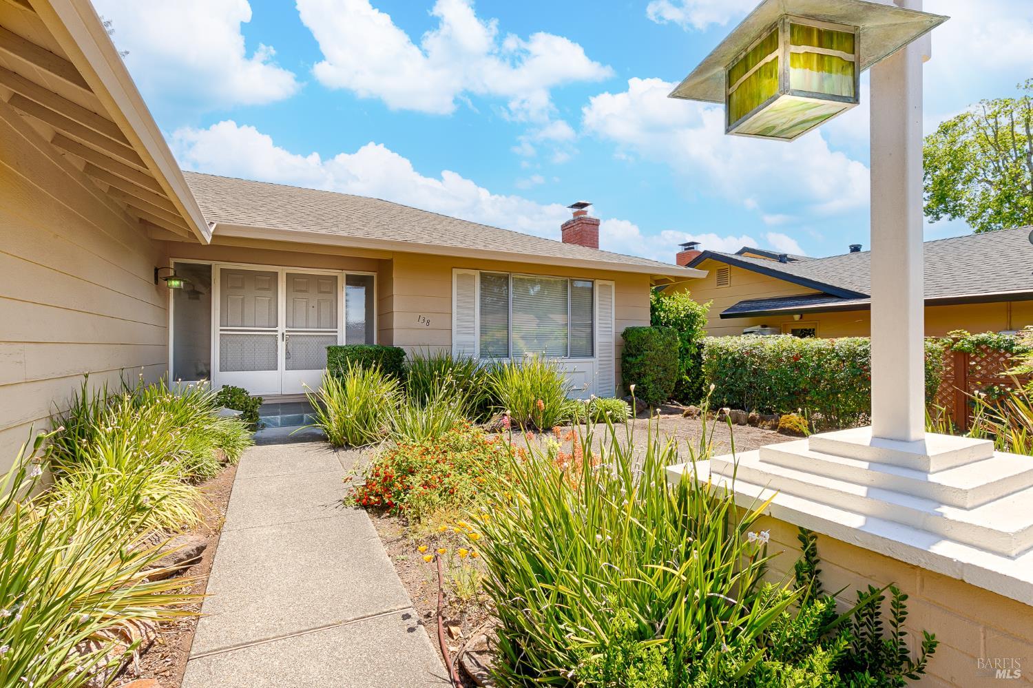 138 Oak Shadow Drive