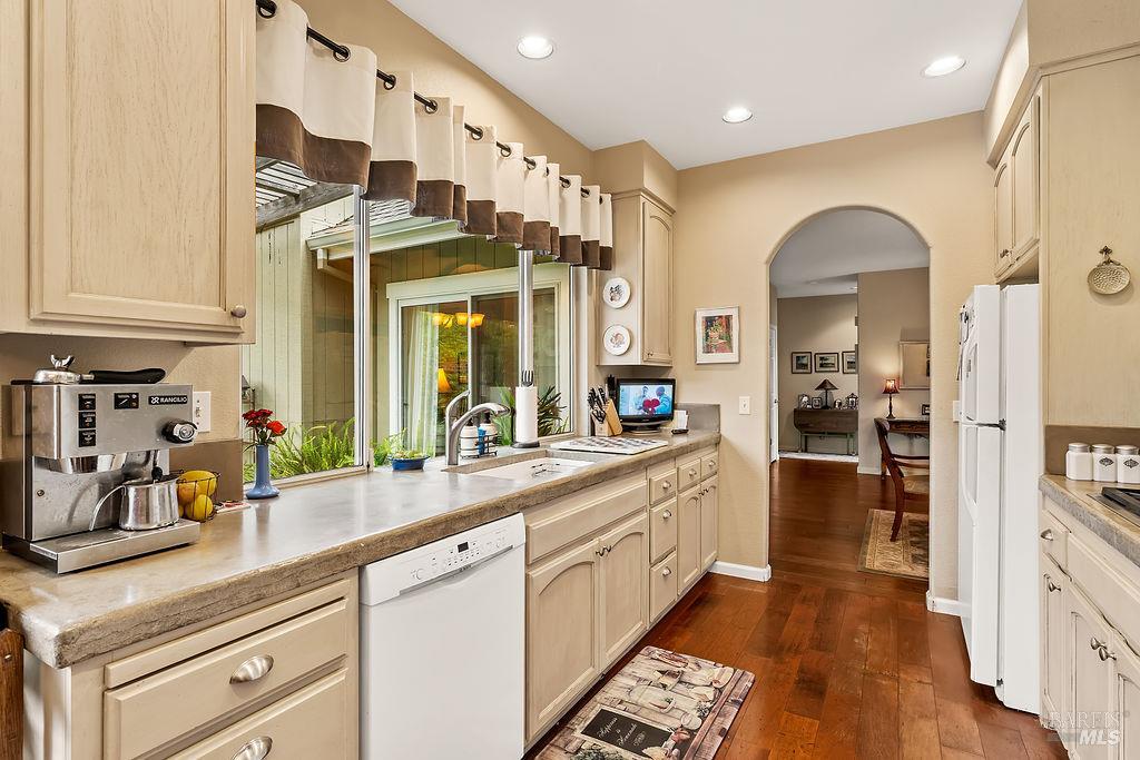 6252 Meadowstone Drive