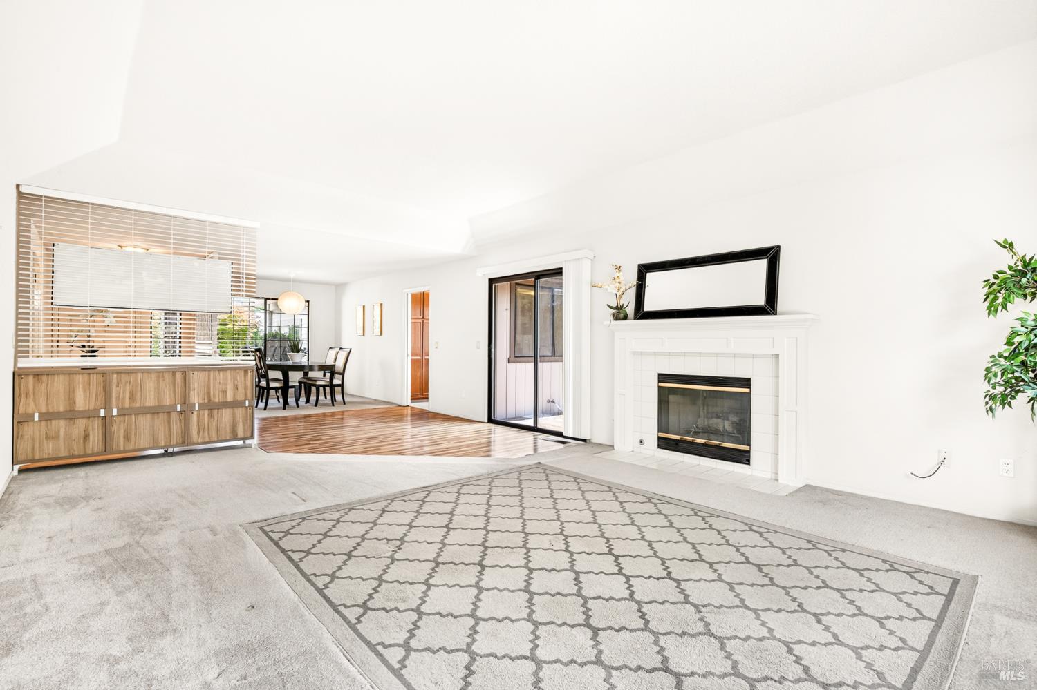 367 Miramonte Court