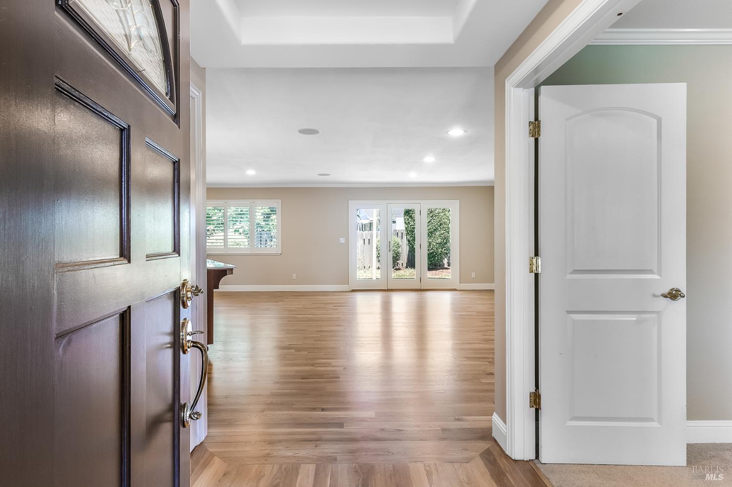 214 Oak Shadow Drive