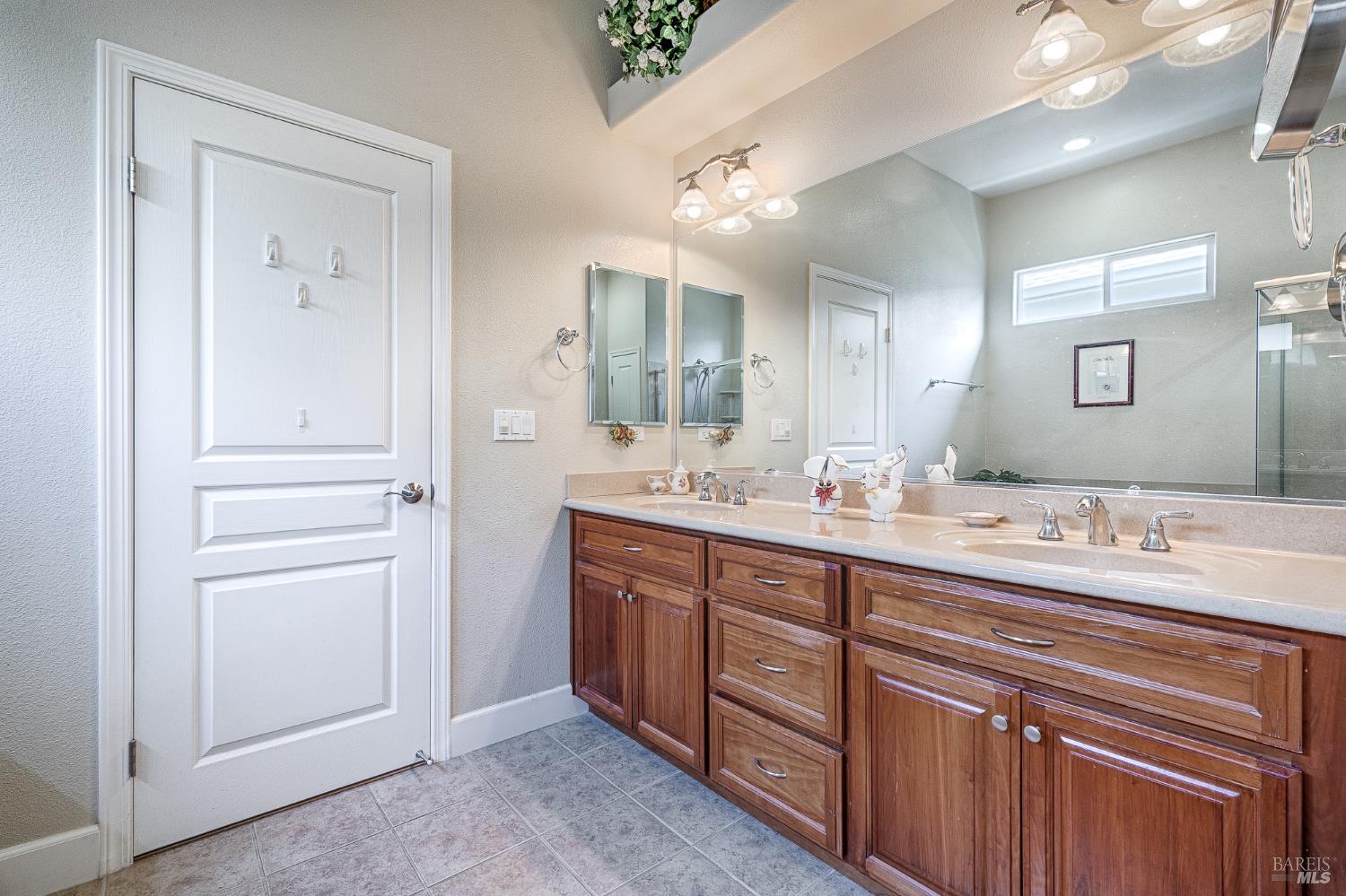 7536 Walnut Orchard Wy
