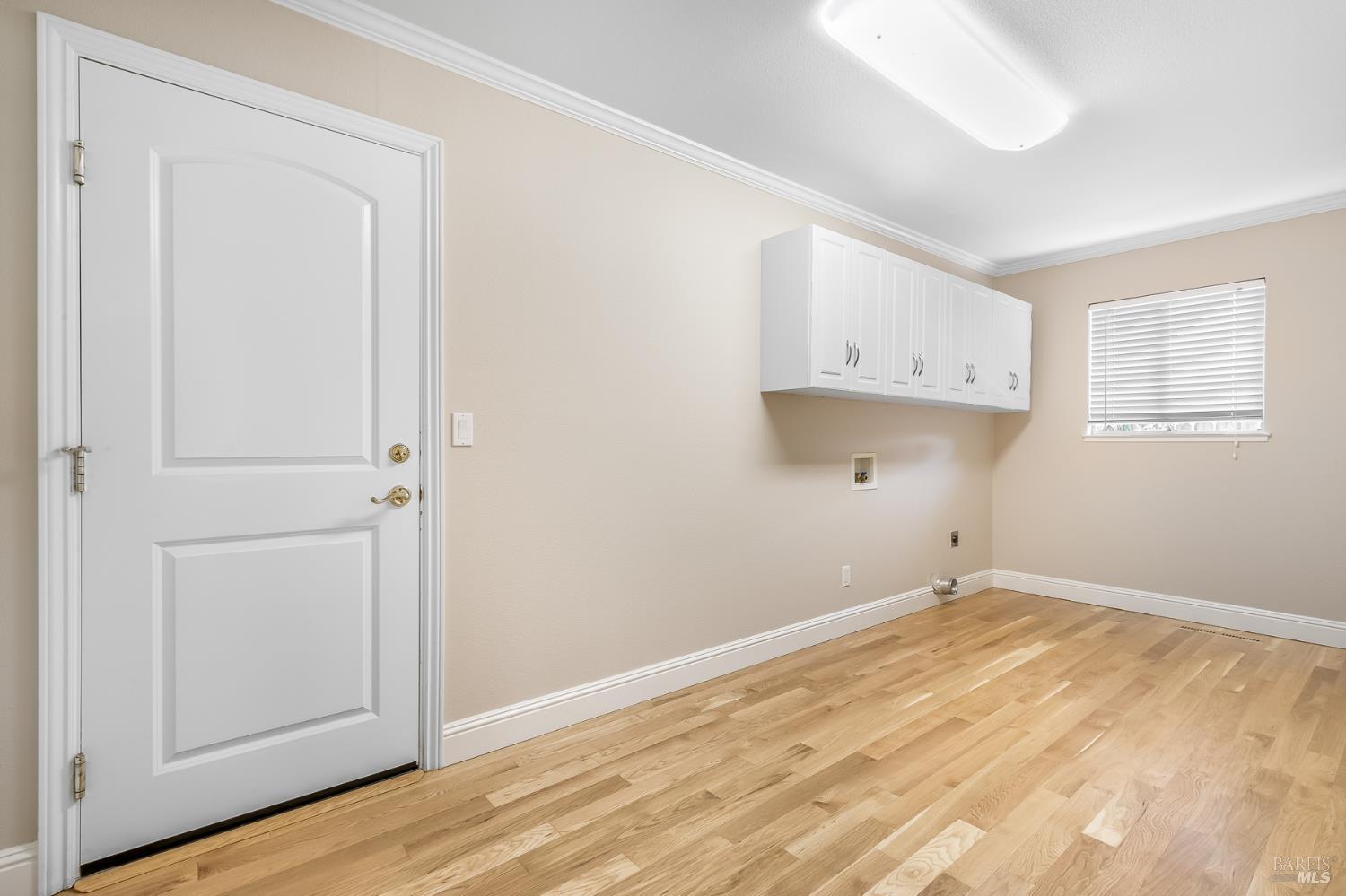 214 Oak Shadow Drive