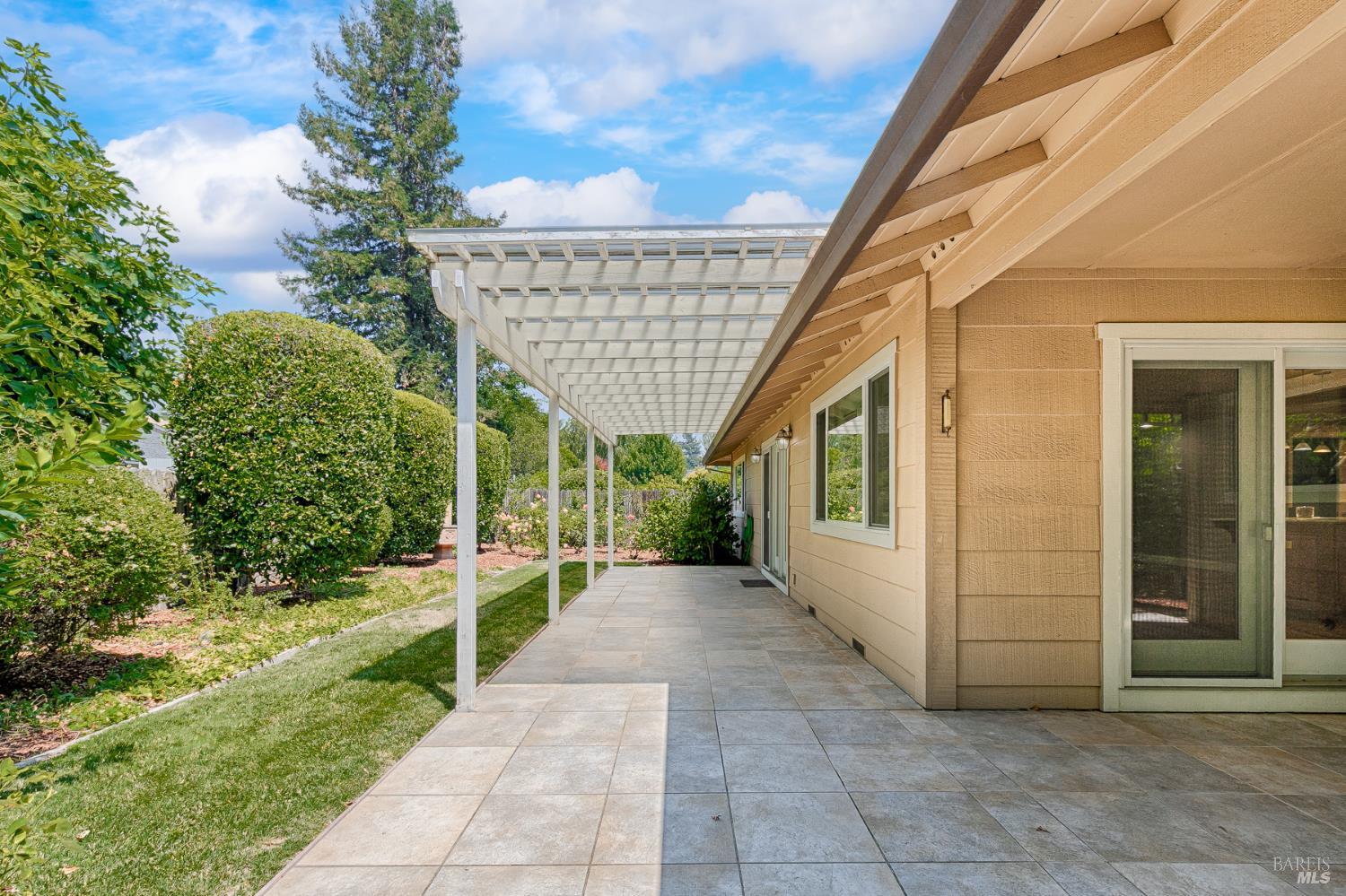 214 Oak Shadow Drive