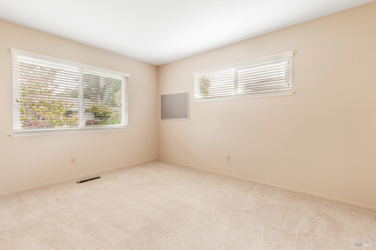 435 Meadowgreen Drive