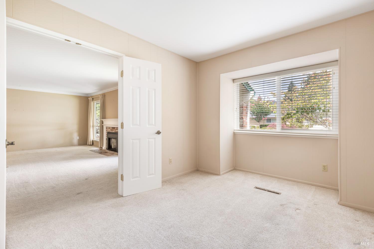 435 Meadowgreen Drive