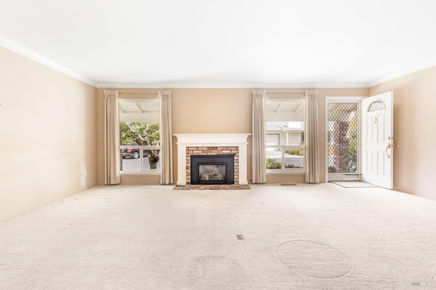 435 Meadowgreen Drive