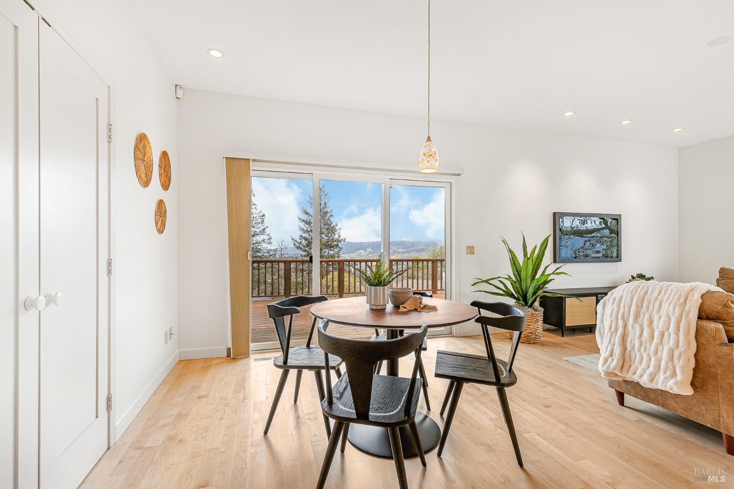 494 Shooting Star Place