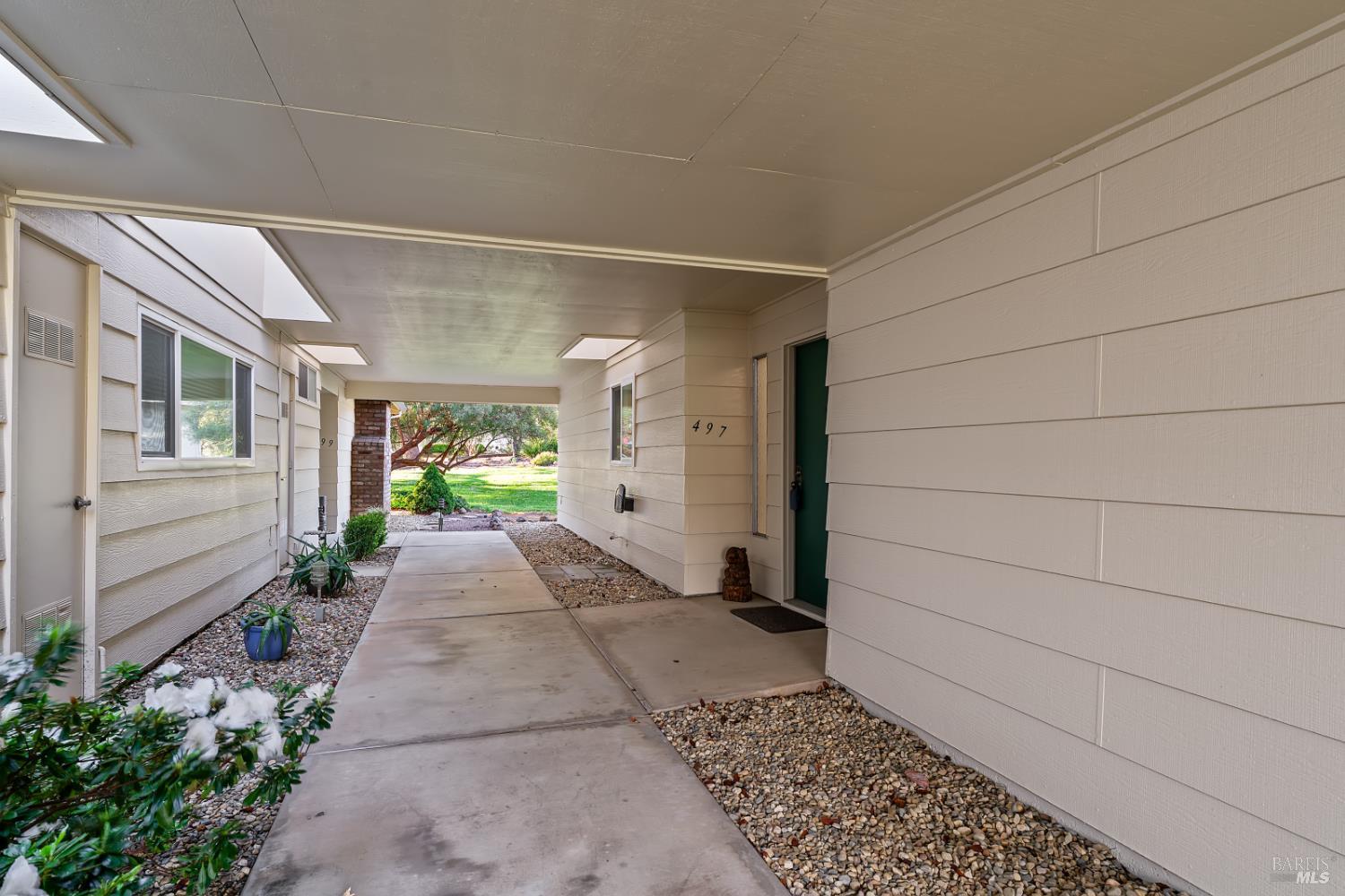 497 Oak Vista Place