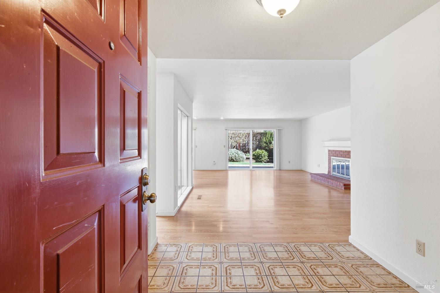 8886 Oakmont Drive