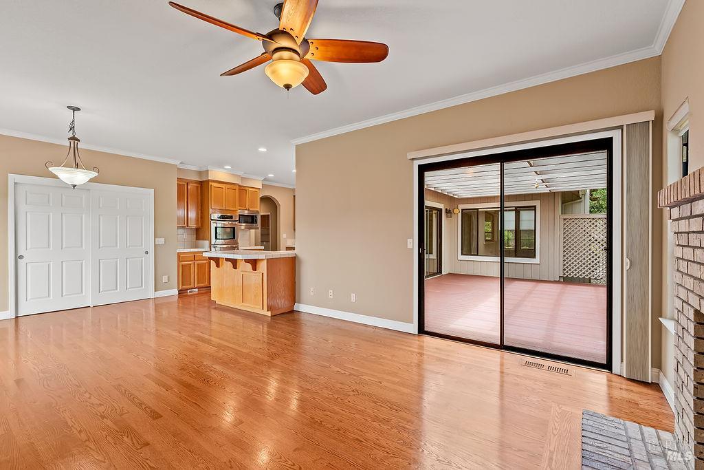 6283 Meadowbreeze Court