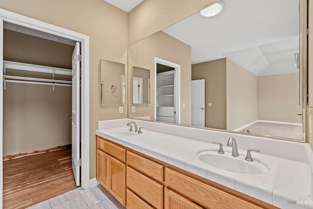 6283 Meadowbreeze Court