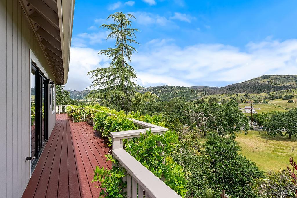 6283 Meadowbreeze Court